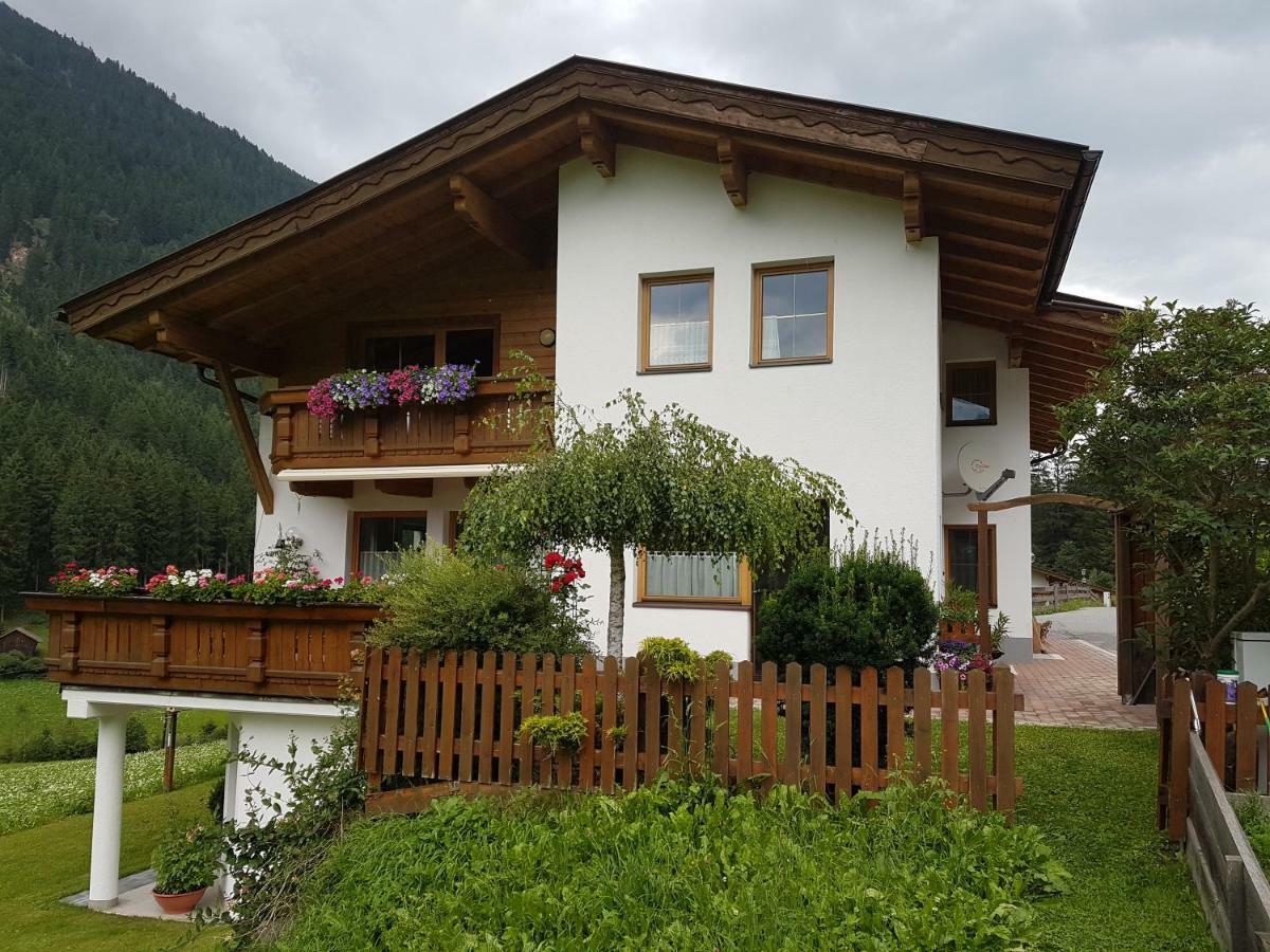 Apartment Voellenklee Neustift im Stubaital Exterior foto